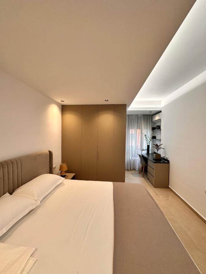 Noon Apartments Тирана Екстер'єр фото